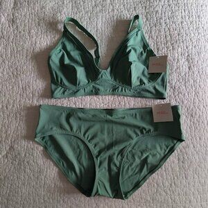 Ruby Ribbon La Jolla Bikini Sz XL/14 NEW